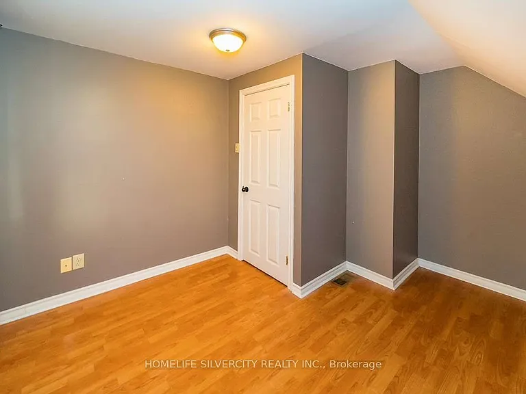 5254 Stanley Ave — Photo 12
