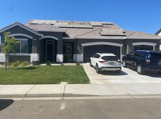 327 Parliament Way, Newman, CA 95360