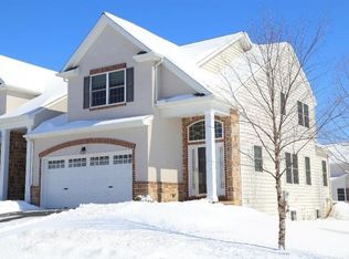 117 Baneberry Ln, Lititz, PA 17543