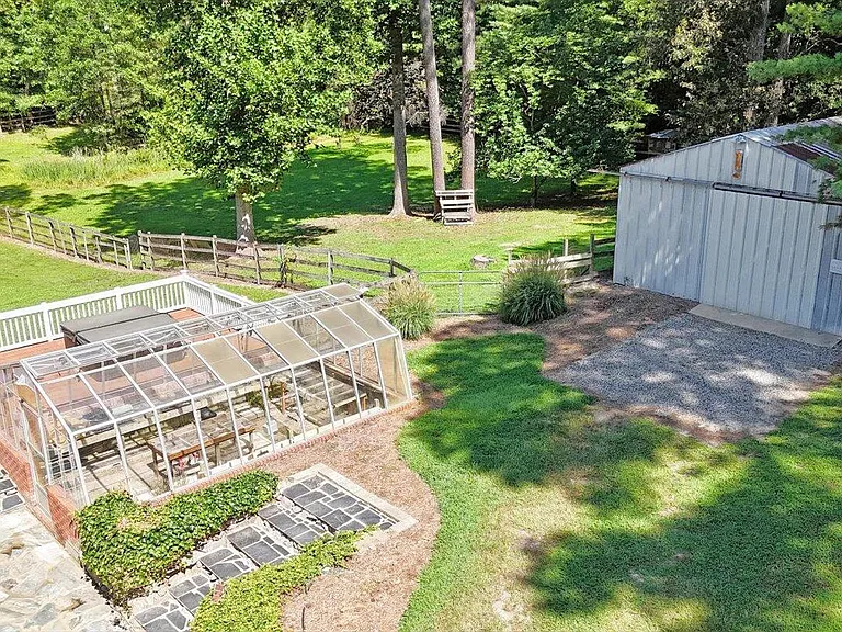 2129 Kelly Rd — Photo 53
