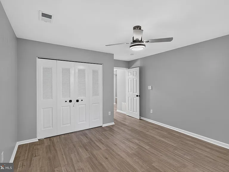 4752 Carterwood Dr — Photo 34