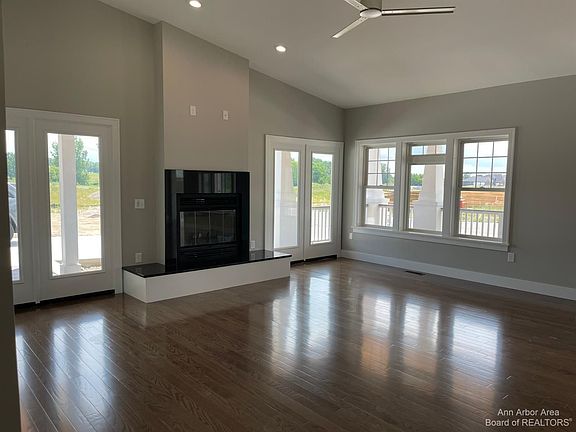 3rd image of 4261 Loon Ln #24