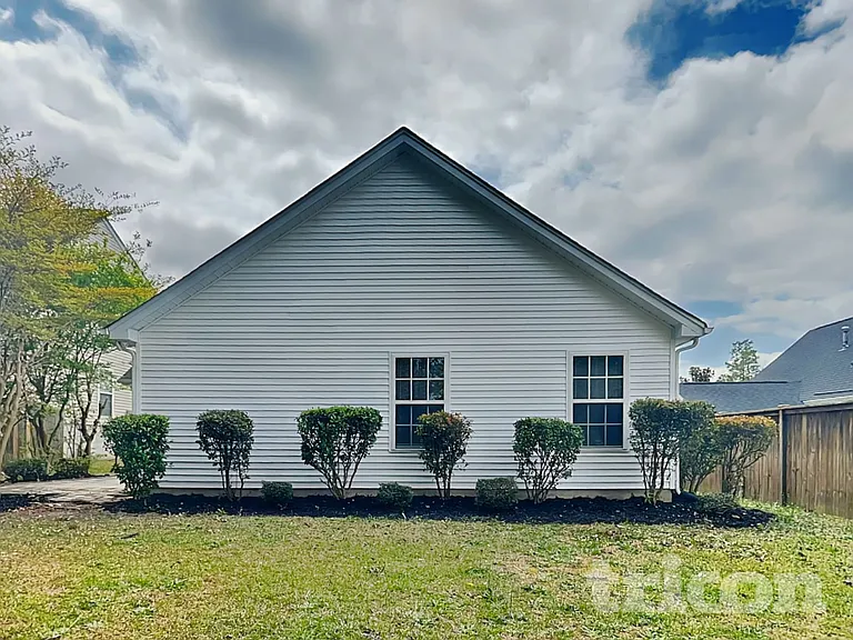 180 Riglaw Cir — Photo 14