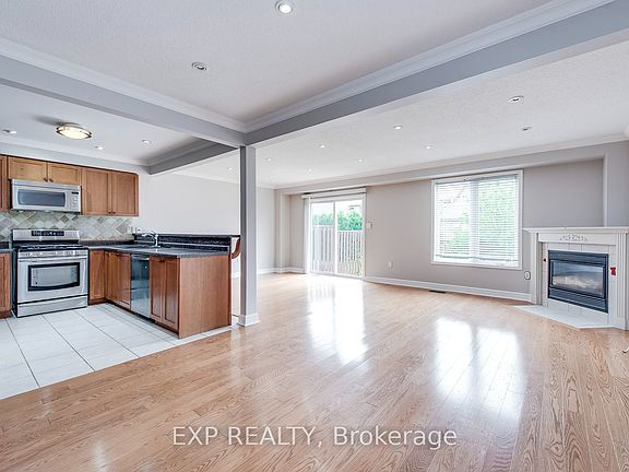 5th image of 2378 Highcroft Rd