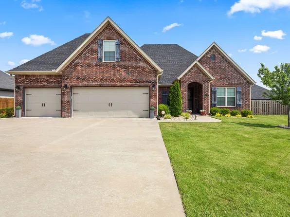4609 W Waters Edge Dr, Rogers, AR 72758