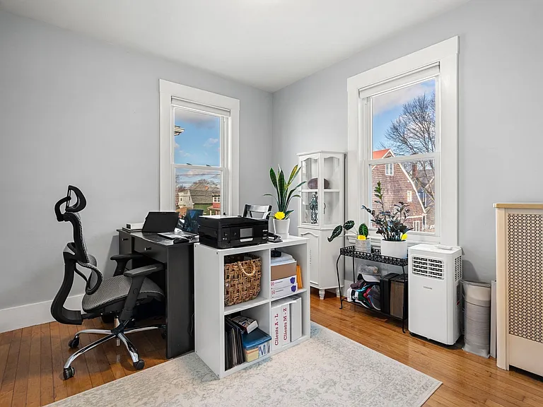 107 Winthrop St #2 — Photo 9