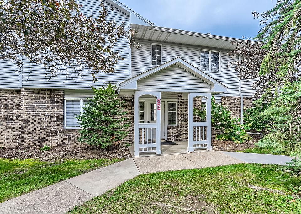 1st image of 1063 Duckwood Dr APT 204