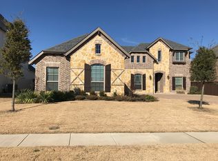 1001 Claystone Ridge Dr, Burleson, TX 76028