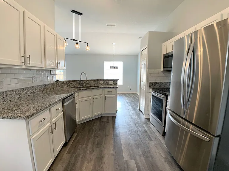 3201 Deer Creek Dr — Photo 12