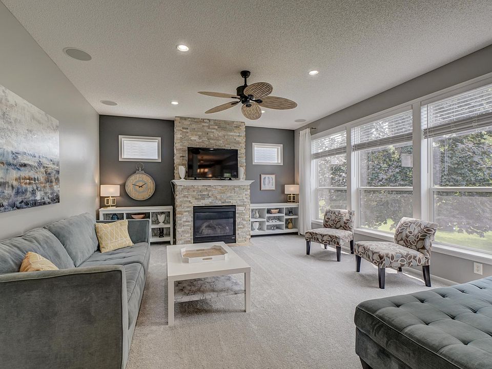 1st image of 3412 Walden Dr