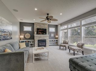 3412 Walden Dr, Woodbury, MN 55129