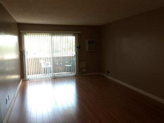 4th image of 5585 E Pacific Coast Hwy Unit 274