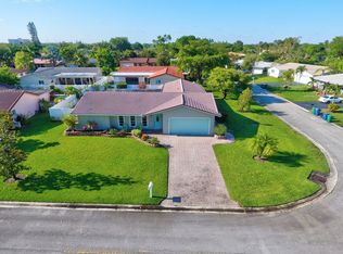 11290 NW 42nd St, Coral Springs, FL 33065