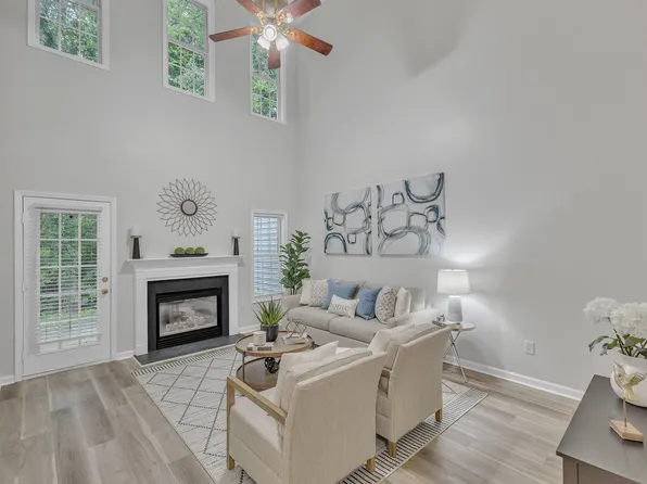 220 Misty Groves Cir, Morrisville, NC 27560