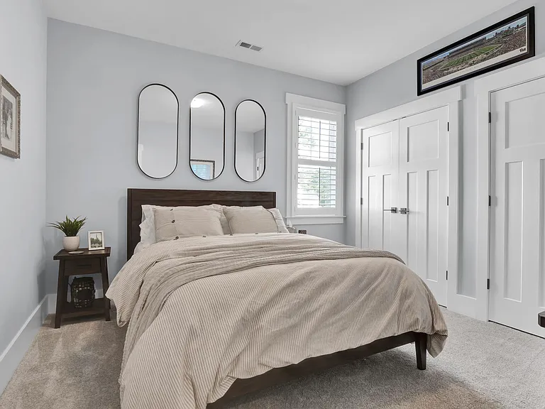651 Crown Pointe Dr — Photo 26