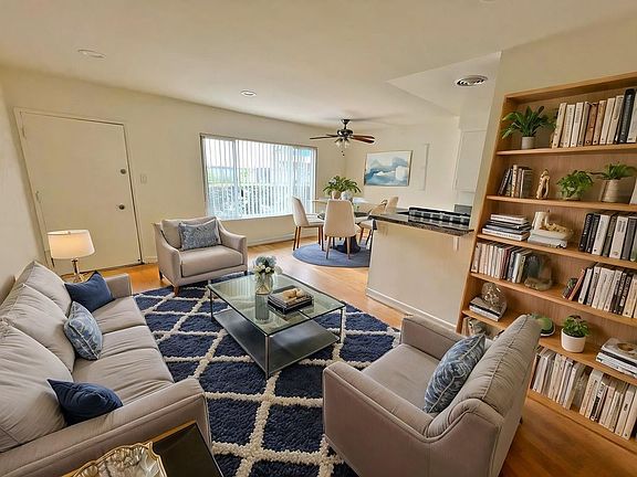 3rd image of 4215 McLaughlin Ave APT 9