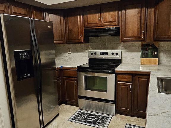 2nd image of 7506 NW 44th Ct #W