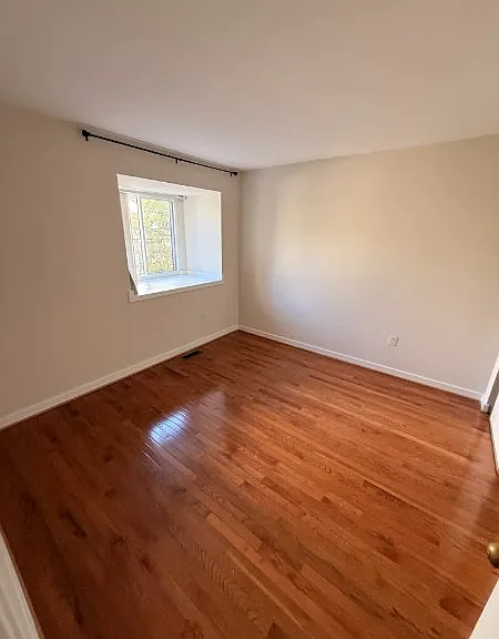 92 Hawthorne Ct NE — Photo 15