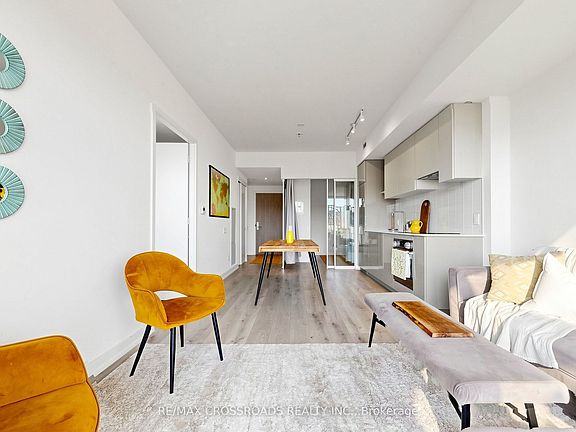 5th image of 161 Roehampton Ave APT 4206
