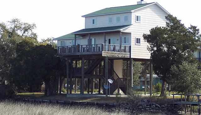 1st image of 32 West Point #0