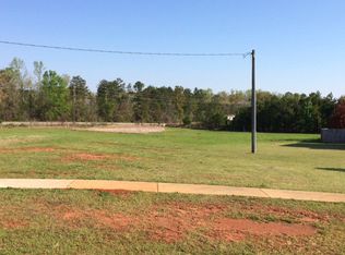 187 Henry Dr, Gray, GA 31032