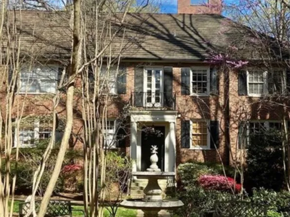 204 Fenton Pl, Charlotte, NC