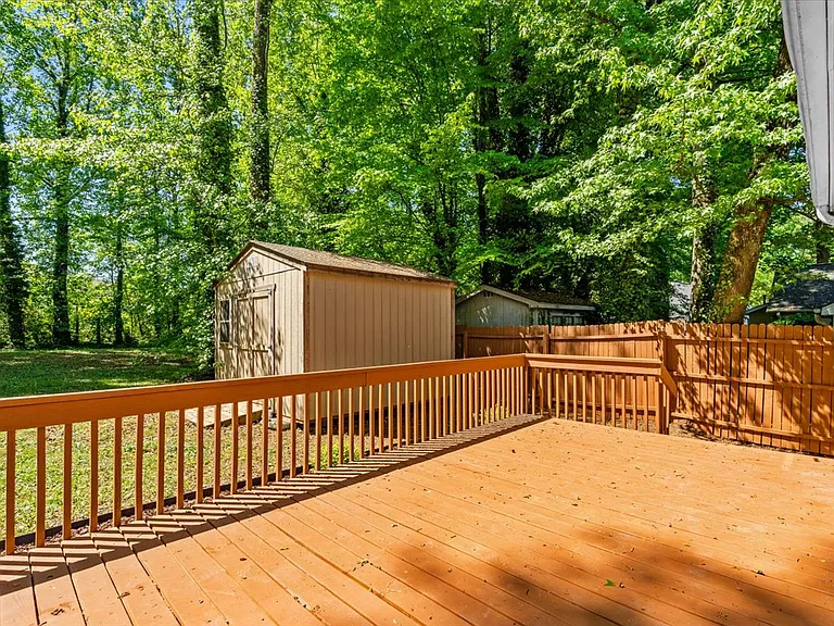 120 Arcaro Dr — Photo 25
