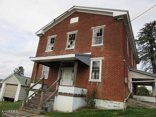 1st image of 110 Mill St
