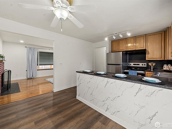 5th image of 4503 S Webster Street