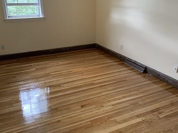 4th image of 10 Orrin White Dr #10
