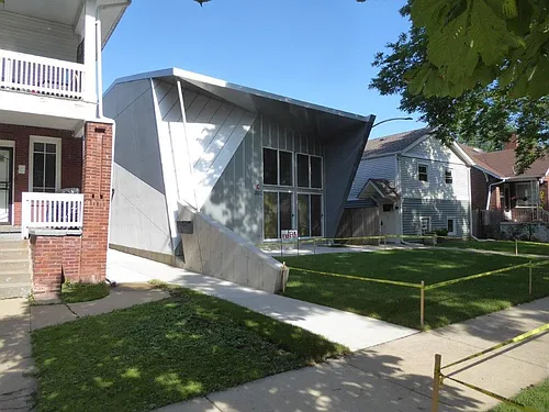 2122 Dewey Ave #1 & 2 Photo 1