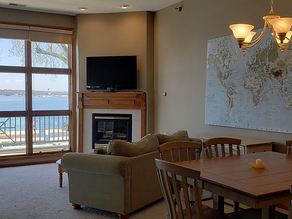 3rd image of 1613 Chalstrom Beach Rd #301