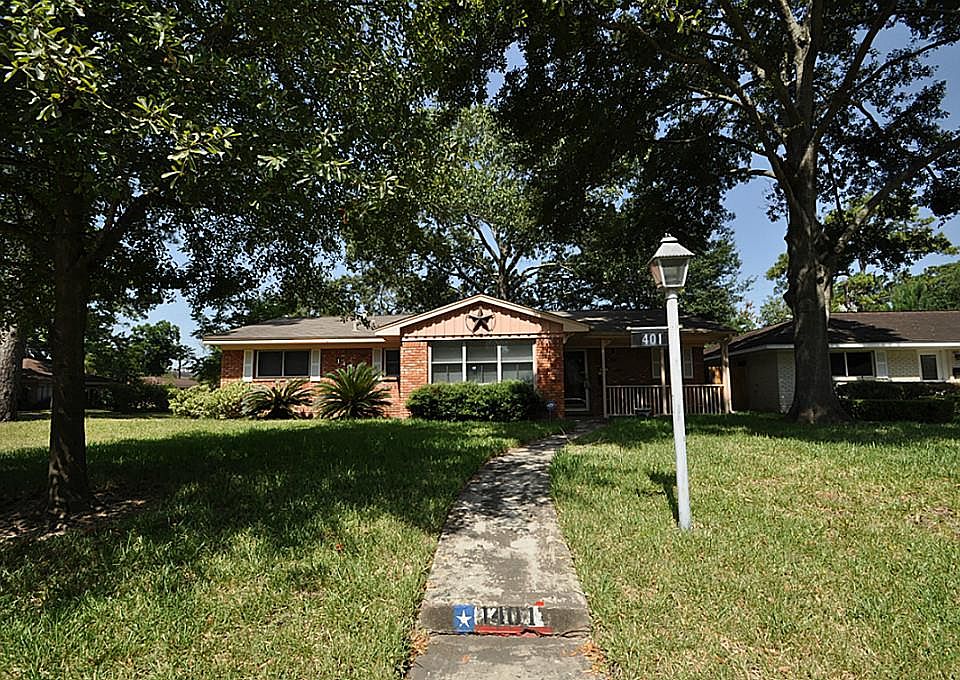 1st image of 1401 Wisterwood Dr