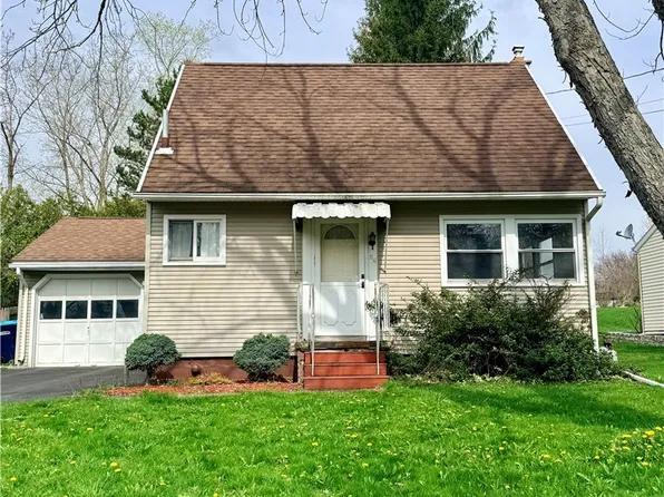 54 River St, Batavia, NY 14020