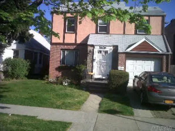 14715 73rd Ave, Flushing, NY 11367