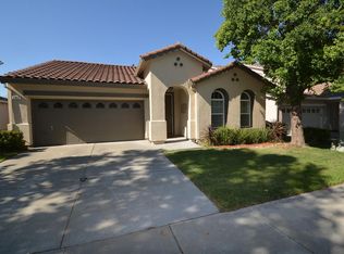 2057 N Bend Dr, Sacramento, CA 95835