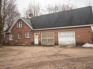 40381 W Red Arrow Hwy, Paw Paw, MI 49079