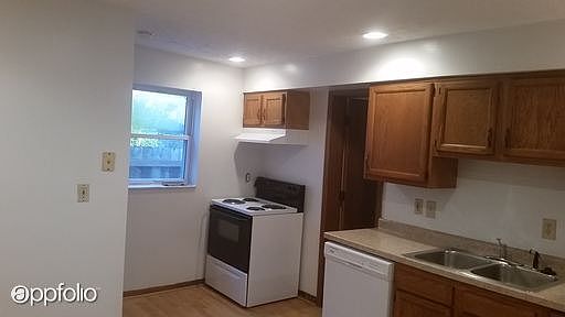 1st image of 729-731 Buckeye St