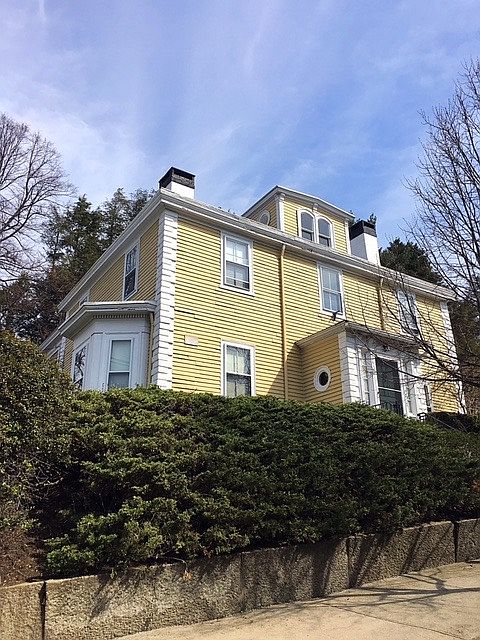2nd image of 55 Congdon St
