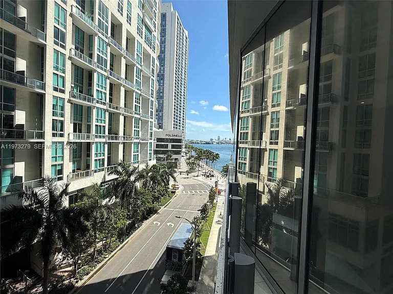 300 Biscayne Boulevard Way #506E — Photo 13