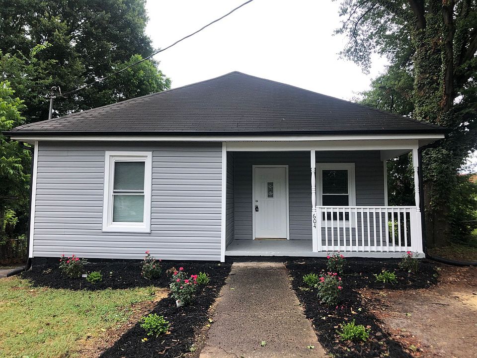 1st image of 604 Pear St