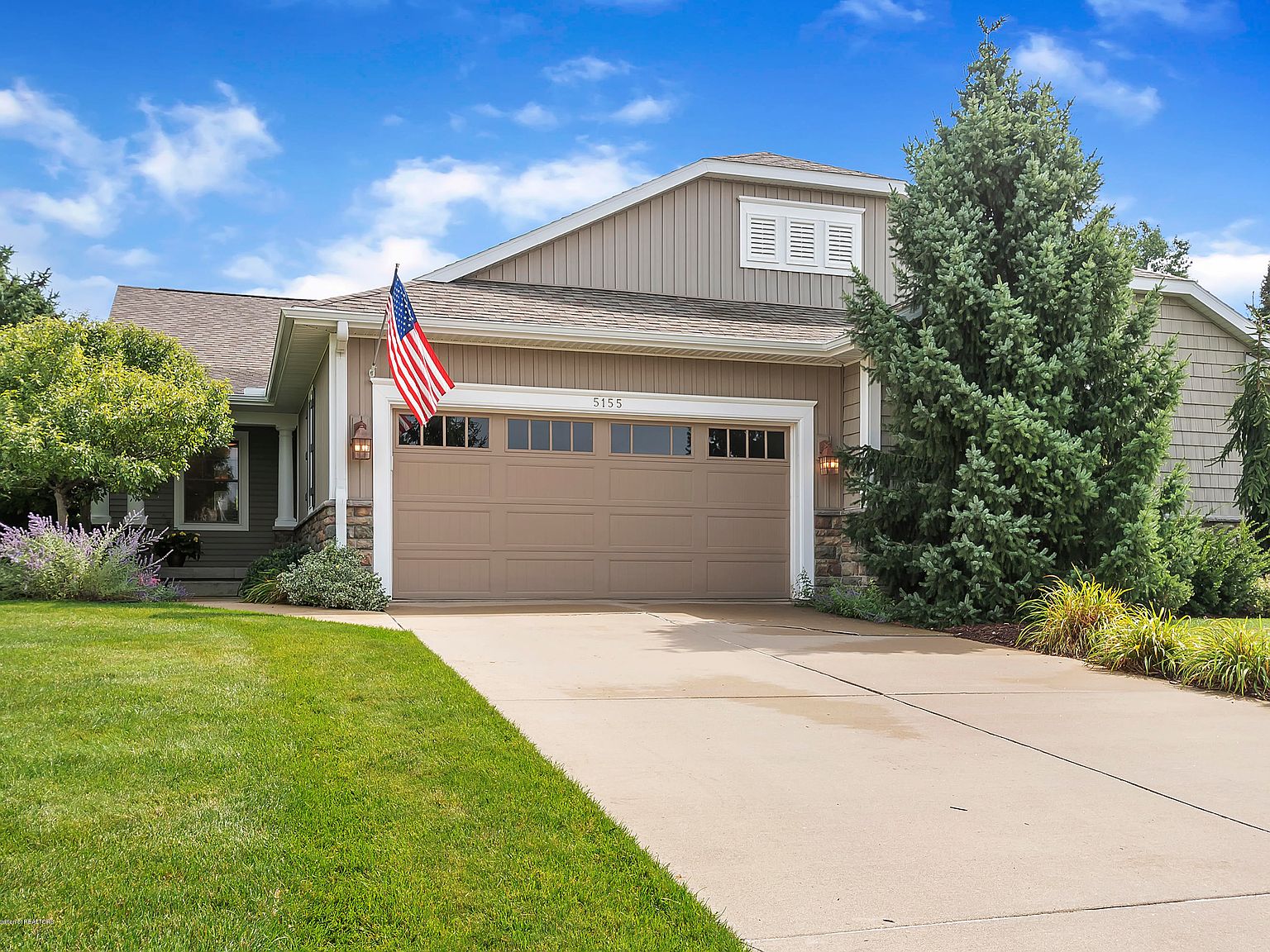 5155 Hawk Hollow Dr E, Bath, MI 48808 | Zillow