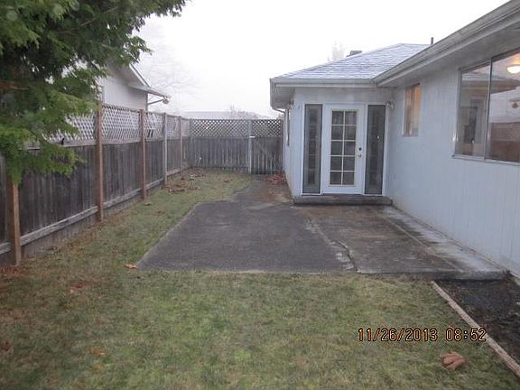 2nd image of 11930 SE 205th St