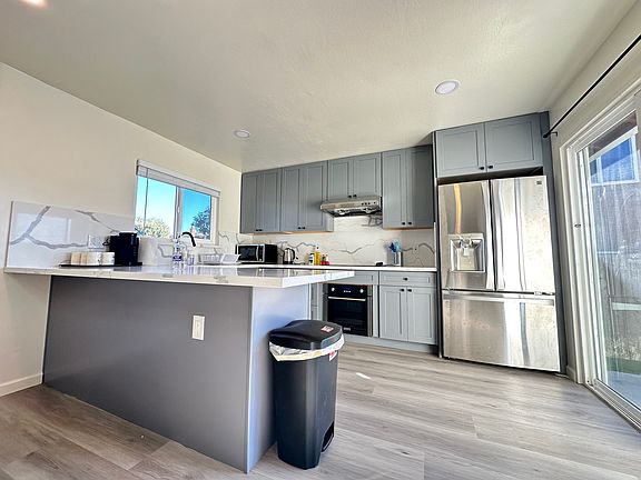 2nd image of 219 Castleton Way