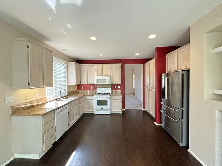 11811 Fairway Dr — Photo 6