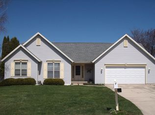 2519 Pecan St, Green Bay, WI 54311