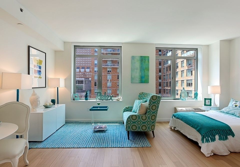 1st image of 180 Myrtle Ave APT 3L