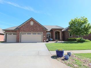 3302 W Bayview St, Wichita, KS 67204