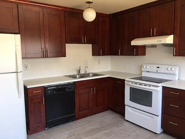 1st image of 656 E Olive Ave APT 4