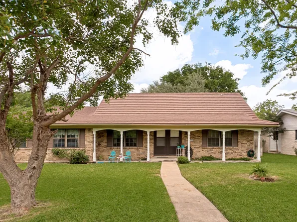 1319 Grinnell Dr, Richardson, TX 75081